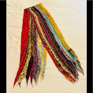 💝 🧣 Gorgeous Silky Layered Scarf